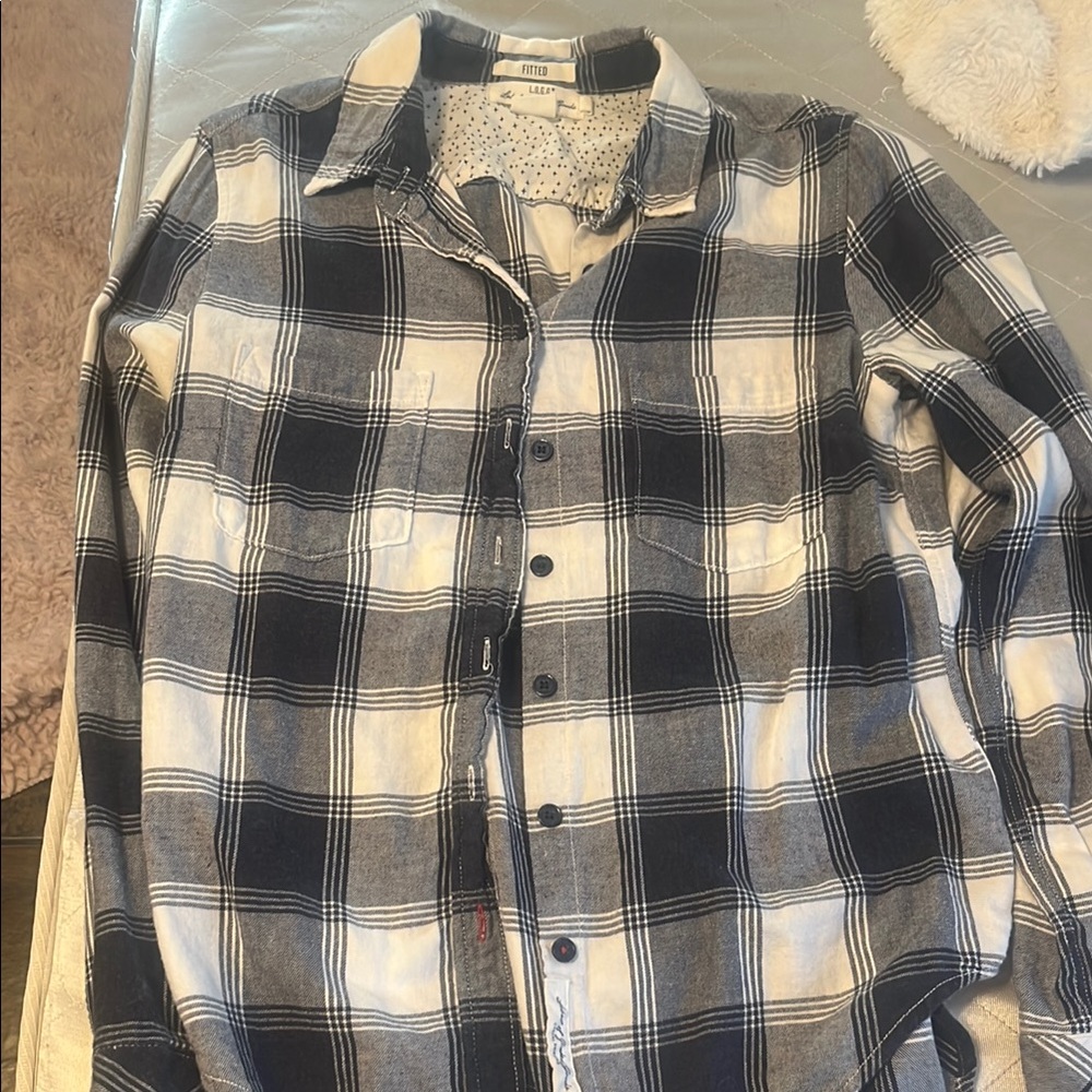 Levi's Black and White Casual Button Down Shirt